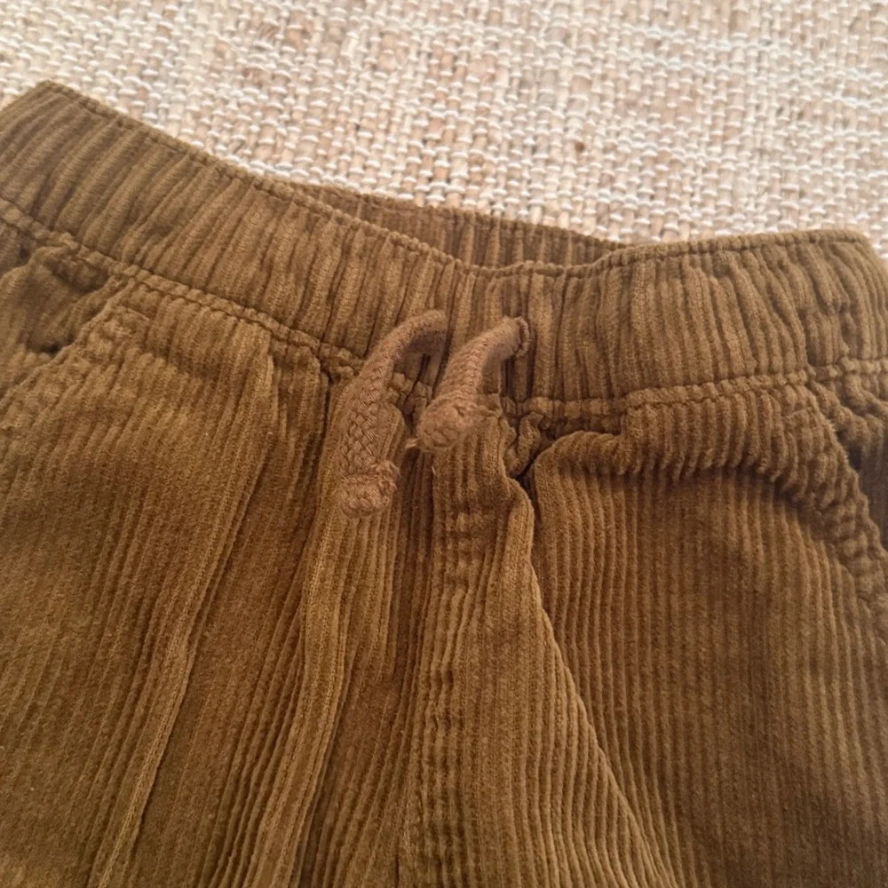 Old Navy soft corduroy